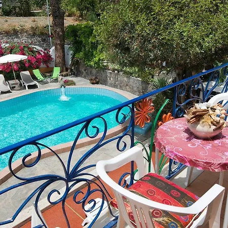 Aragonese Hotel 3*