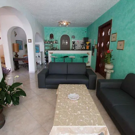Aragonese Hotel